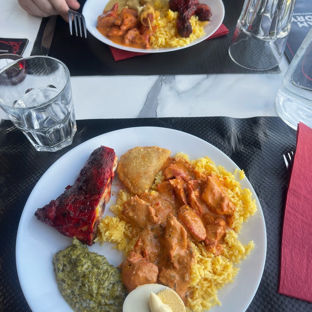 Le Kolam Café Servon 1